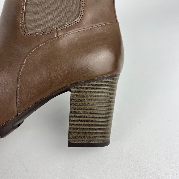 Clarks Womens Verona Ease Brown Leather Chelsea Ankle Boots Block Heel size 11M - Picture 10 of 16